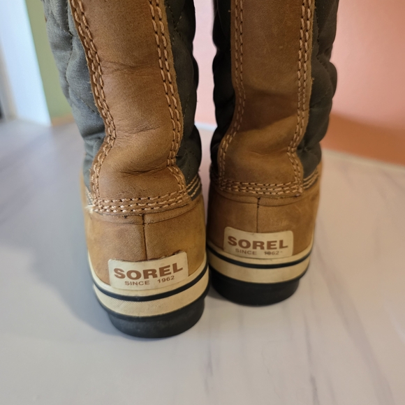 Sorel Tofino II 8 Waterproof Winter Boots Quilted Canvas Upper Leather Trim - Picture 7 of 13